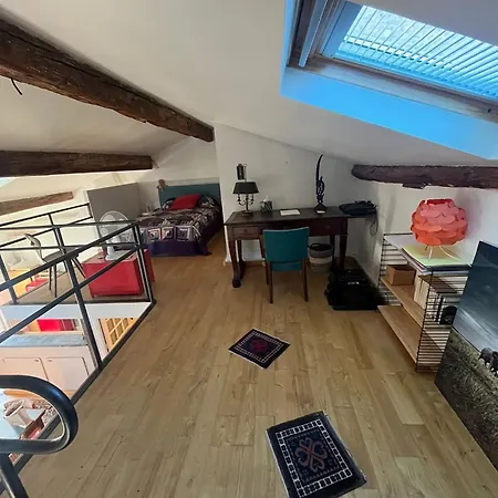 Le Petit Duplex Du Quartier-haut *