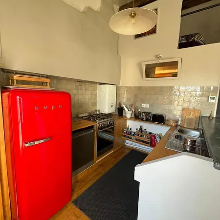 Le Petit Duplex Du Quartier-haut * Sète