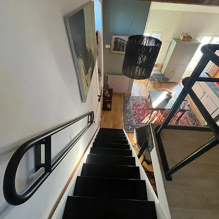 Lägenhet Le Petit Duplex Du Quartier-haut *